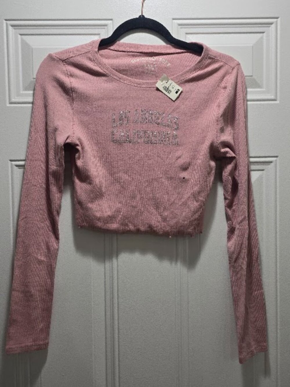 Aeropostale Seriously Soft M Pink Crop Top Los Angeles Rhinestone Long Sleeve